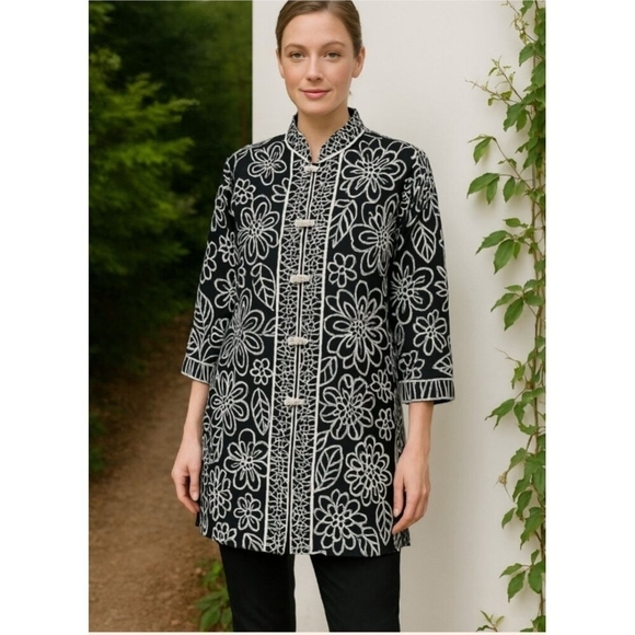 Bob Mackie Wearable Art Tops - Bob Mackie Wearable Art Women's Silk Blouse Tunic Black Floral Cheongsam Button